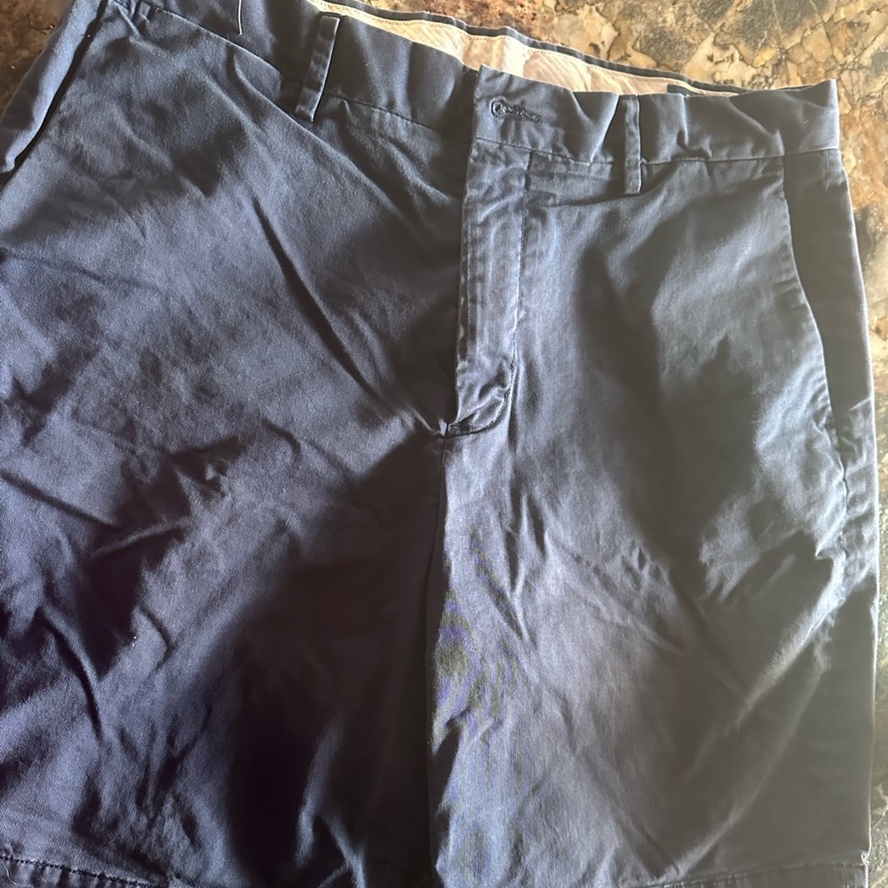 POLO Ralph Lauren Men Shorts. Size 33